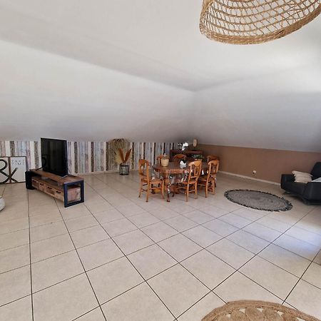 Appartement Villa Sur Le Toit, Vue Mer Saint-Gilles-les Bains Kültér fotó