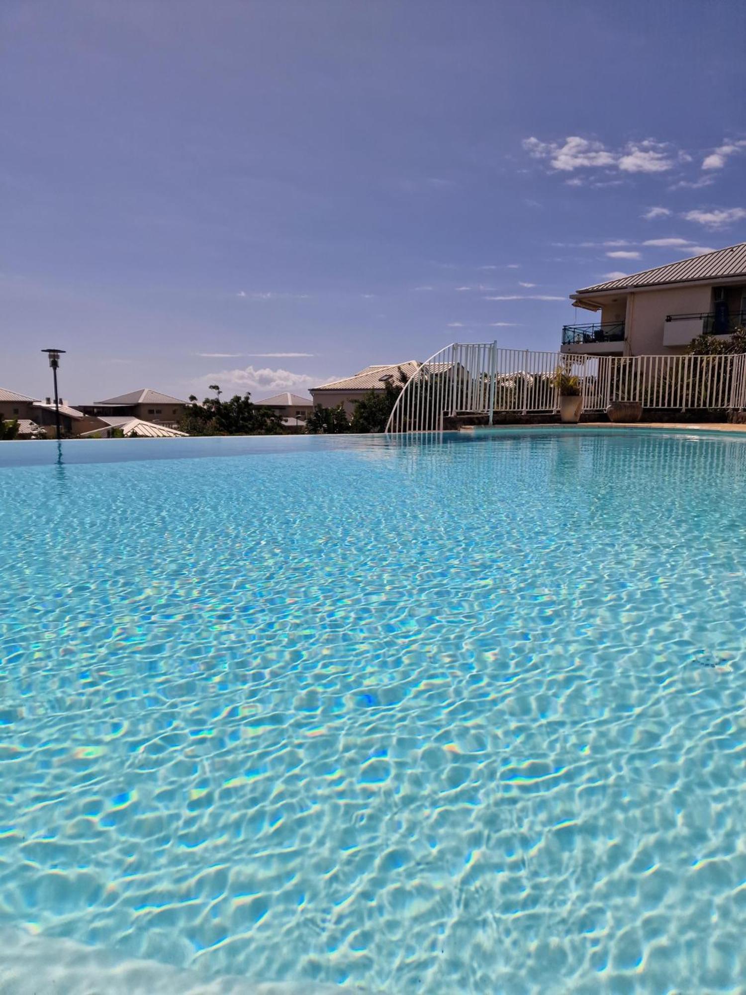 Appartement Villa Sur Le Toit, Vue Mer Saint-Gilles-les Bains Kültér fotó