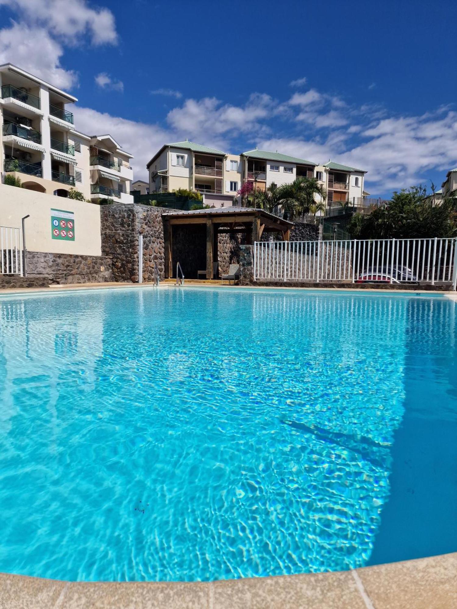 Appartement Villa Sur Le Toit, Vue Mer Saint-Gilles-les Bains Kültér fotó